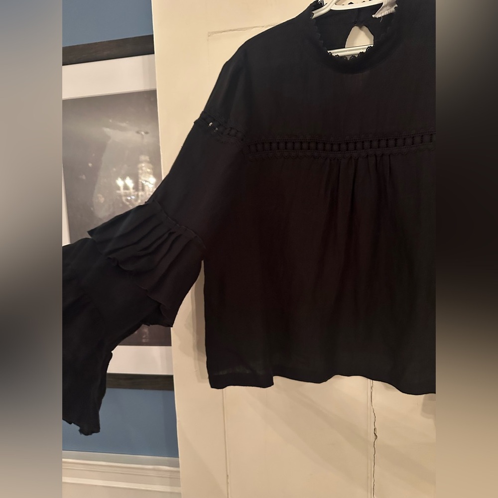 Tracy Reese Elegant Black Blouse with Ruffle Sleeves - Picture 6 of 11